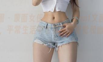 微密圈 - 蒙面女侠来报道：Cool文茜写真合集，平常生活中也要保持警觉和幽默感！