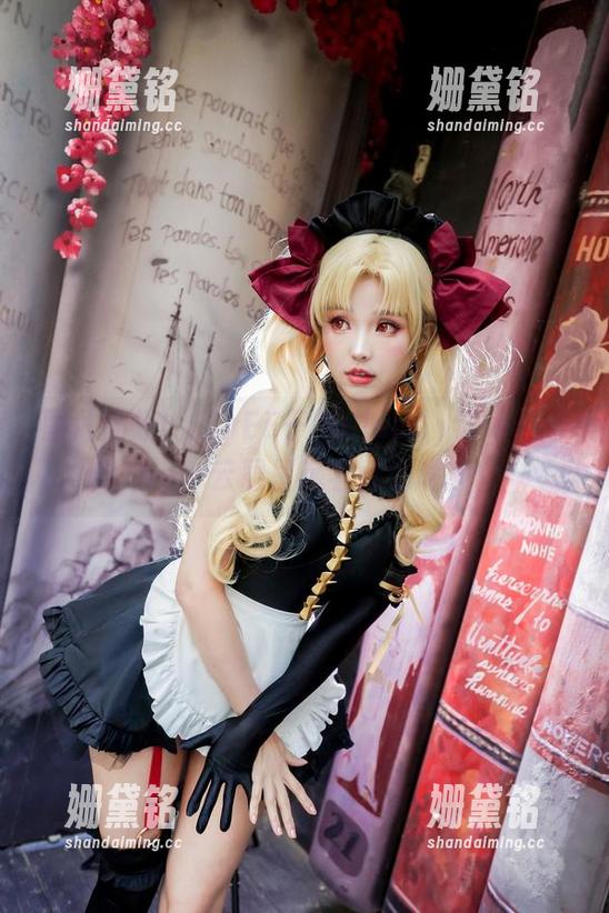 ElyEE子 图片满分!ElyEE子的CloudyDreaming,云层里藏着什么呢?