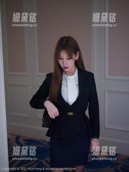 HuaYang花漾 - 在线浏览，Cris_卓娅祺的浴室合集，偷偷流淌的青春与私密。