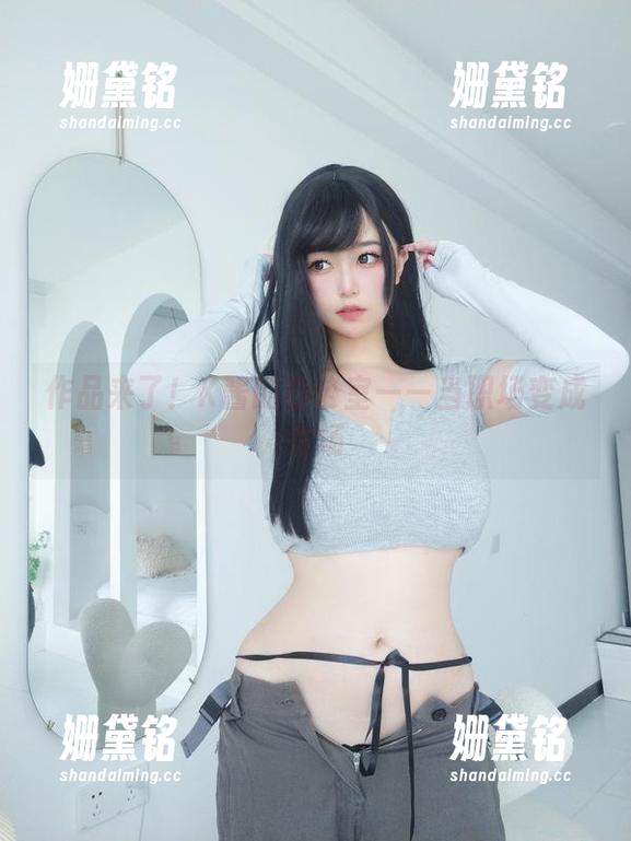 K酱 作品来了!K酱的办公室——当职场变成秀场