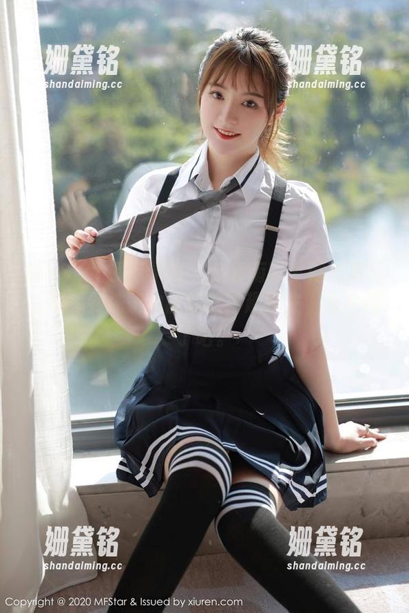 MFStar模范学院 - 全套南晓梦网袜写真，没想到袜子也能如此妙趣横生，太会撩了吧。