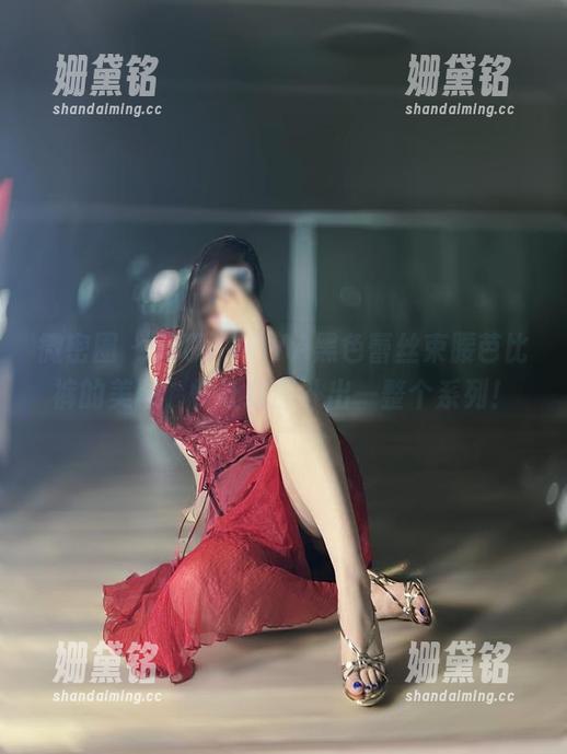 MIYA 微密圈 - 天哪,MIYA黑色蕾丝束腰芭比裤的美图,快让我脑补出一整个系列!