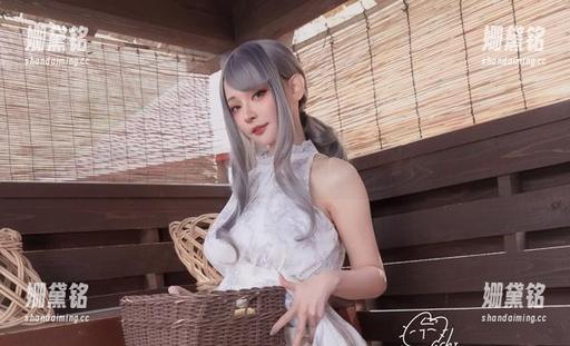 Machi马吉的校园作品分享，偶尔也想做个随性的人，放下束缚。