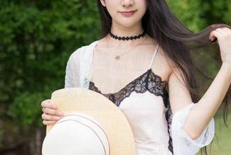 MiStar魅妍社 - 当职业装遇上夏倪可ella：别无选择的时髦资源。