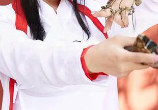 MiiTao蜜桃社 - 别说我没有诚意！吴凯莉Kelly的旗袍作品暗香浮动，实在想找个借口早点下载！