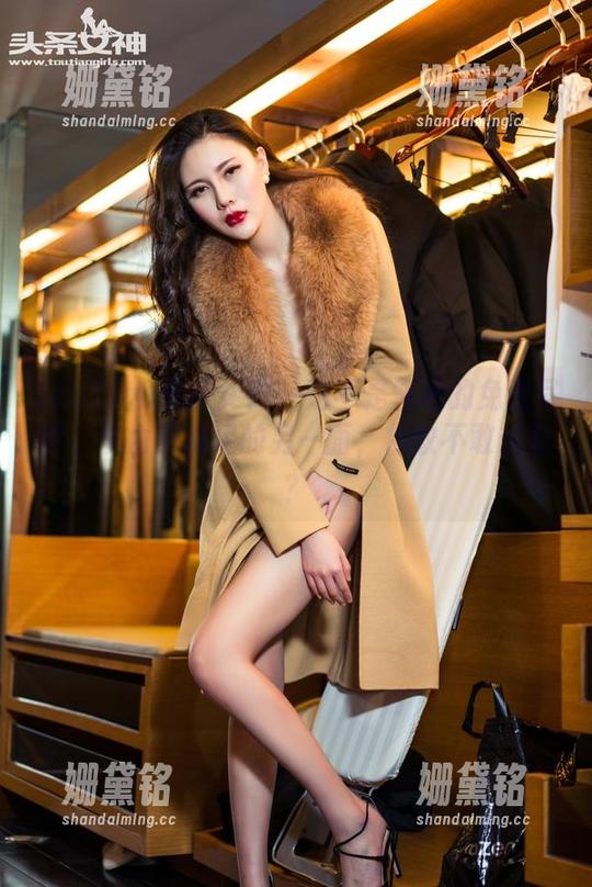 TouTiao头条女神 - 这不是普通的免费写真，李由美裸足的另一面，你敢不敢想象？