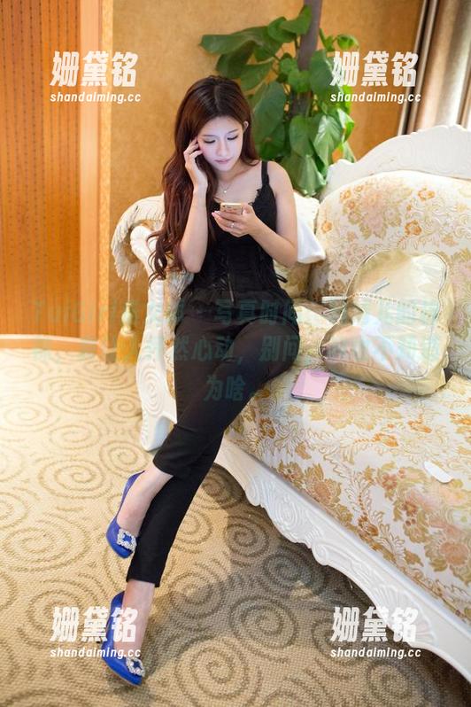 TuiGirl推女郎-林清儿 TuiGirl推女郎 - 写真时间:林清儿的棉袜,真让人怦然心动,别问,我也不知道为啥。