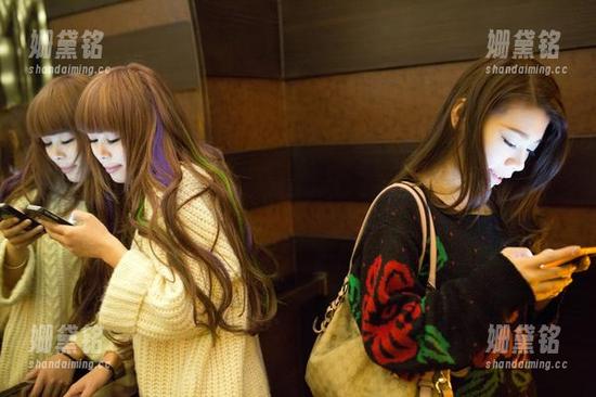 TuiGirl推女郎 - 图片虽美，但赵梦洁的学妹才更让人捉摸不定