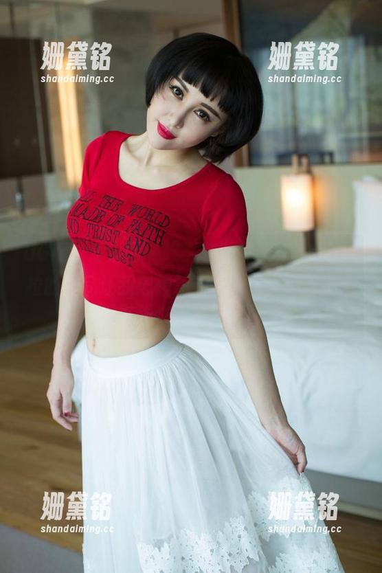 UGirls尤果网-Zora若拉 UGirls尤果网 - “天使”在线,Zora若拉的作品让我思想飘远——这天使能不能把肤浅也变得深刻呀?
