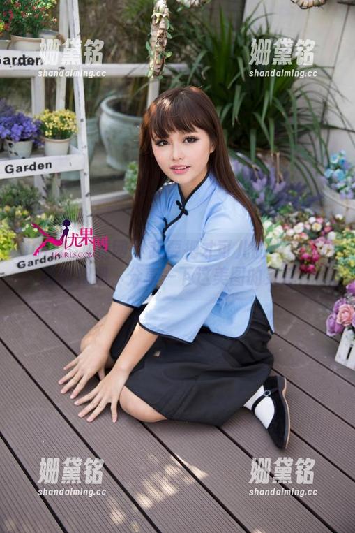 UGirls尤果网-才可儿 UGirls尤果网 - 我要把才可儿的眼镜搬进我的相册,分享一下这美图的灵感!