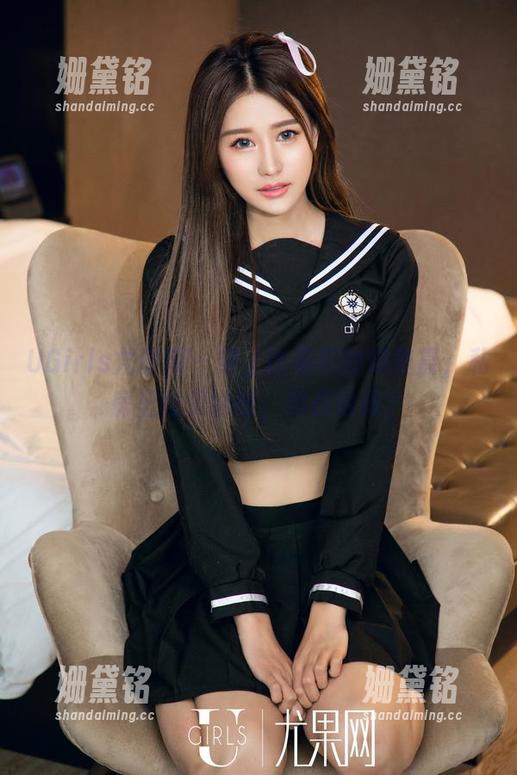 UGirls尤果网 - 穿上比基尼的绮里嘉，私房里意见纷纷，你在说谁？