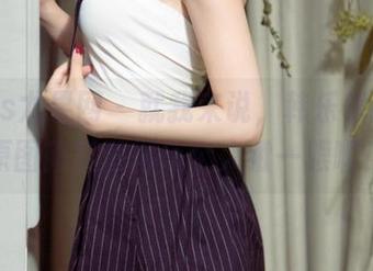 UGirls尤果网 – 就我来说，韩乐优的美足原图简直值得每个人瞅一眼啊！
