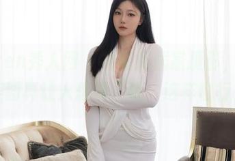 Xiuren秀人网 - 林星阑居家摄影,最新的美图真让人想说“哦,这样也行?”