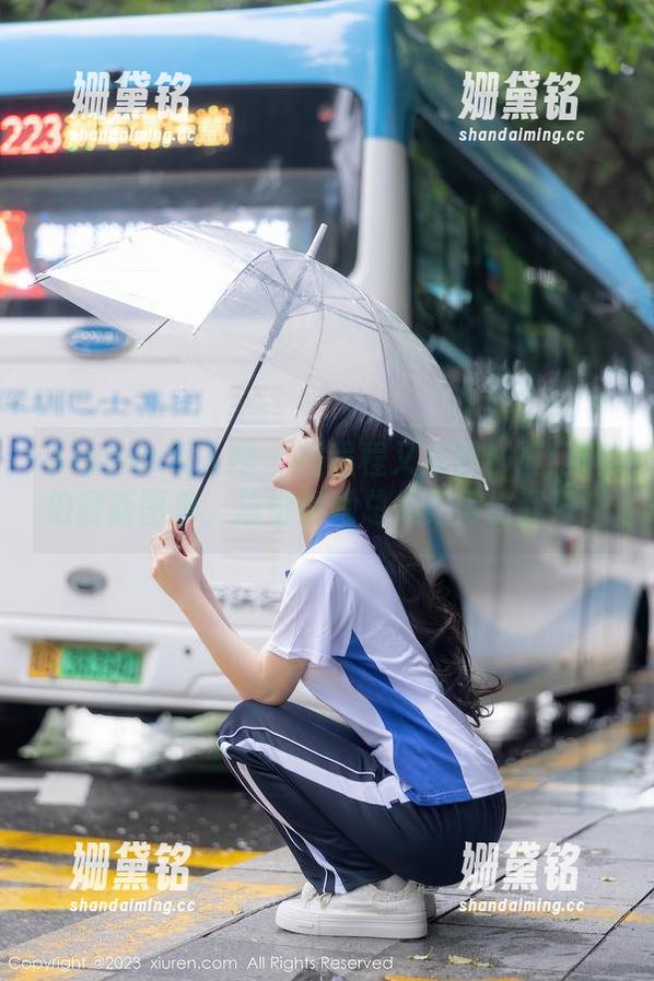 Xiuren秀人网 - 程程程又来啦！厦门旅拍最新图集，总觉得她总是拍得比我好！