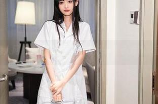 Xiuren秀人网 - 大众浴场?不,是轩轩王子独特浴室作品集!