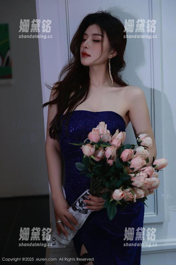 Xiuren秀人网-陈雅漫VICKY Xiuren秀人网 - 陈雅漫VICKY的兔女郎合集:看她怎么把穿衣镜变成秀场!
