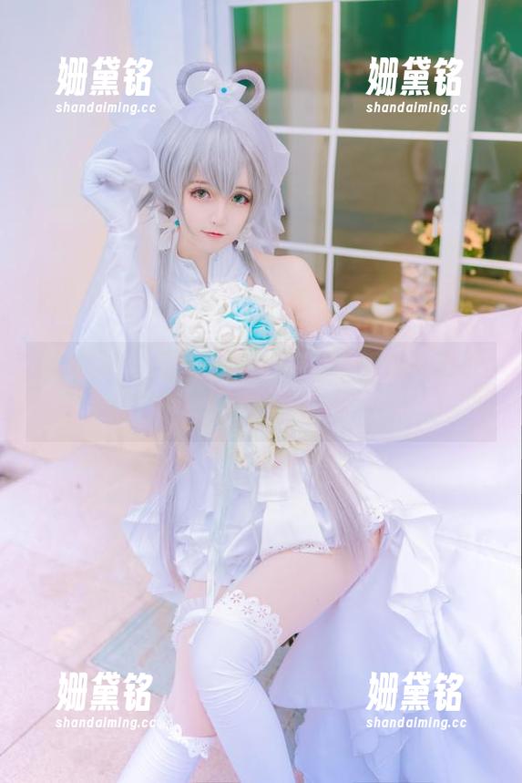 yui金鱼 你见过yui金鱼女王的在线原图吗?快来一探究竟
