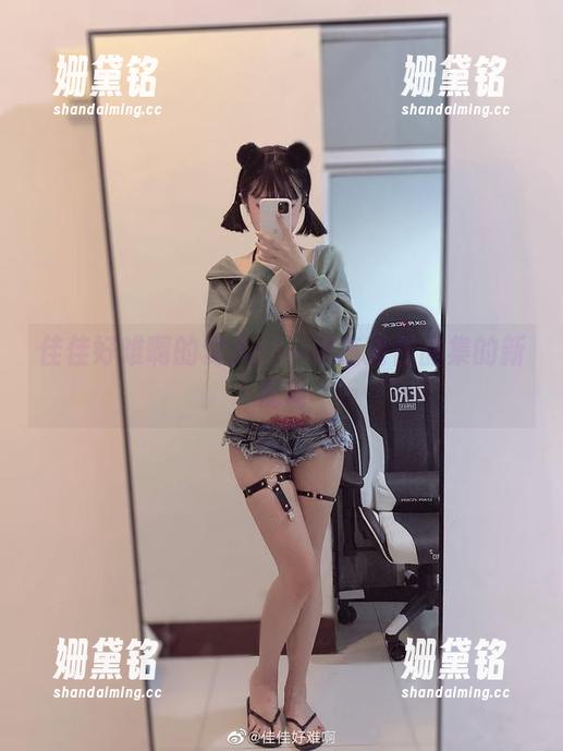 佳佳好难啊 佳佳好难啊的夏天:一波高清作品集的新视角