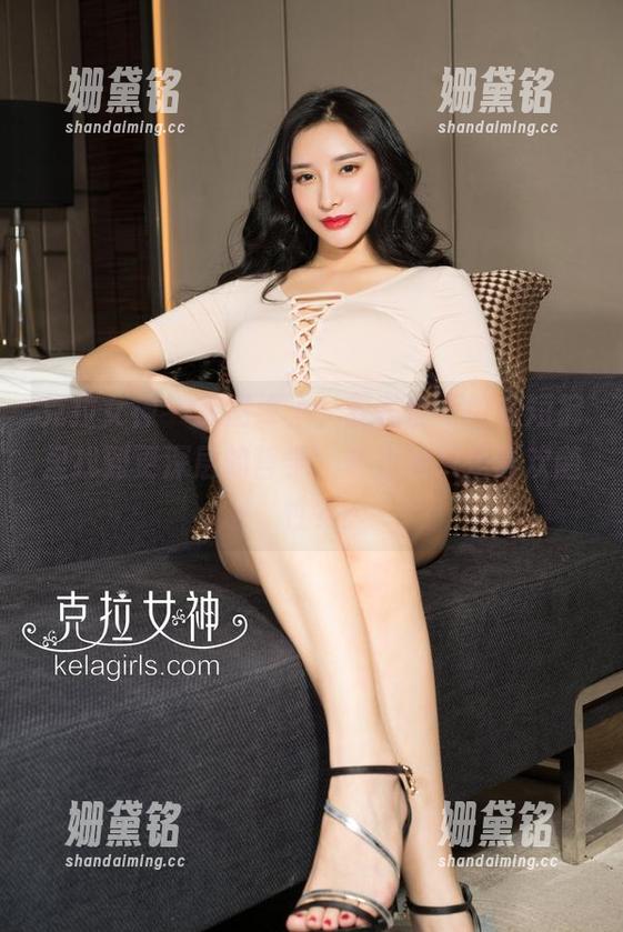 克拉女神 - 原图奉上，姜璐能不能在短裤里找到更深层的哲学，还是她只是喜欢随性？