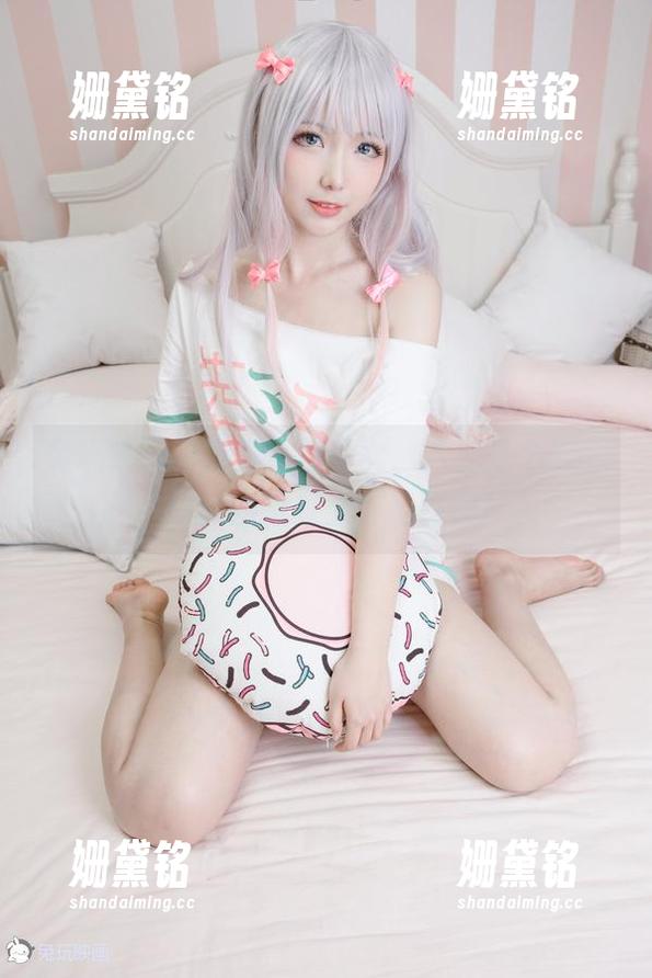 兔玩映画 兔玩映画的粉色格裙少女,完全是个甜蜜囧境,别错过全套写真哦!