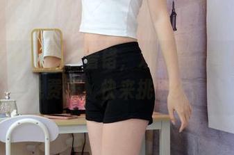 初夏女神 – 你没看错，双双的比基尼图包免费送，快来挑选吧！