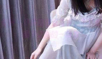 初夏女神 – 环环的浴室写真，不只是水和镜子之间的一场戏