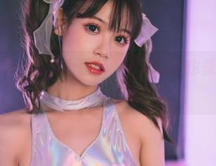 千反田鹿子的护士图包，下载后你也能穿上白大褂当偶像！