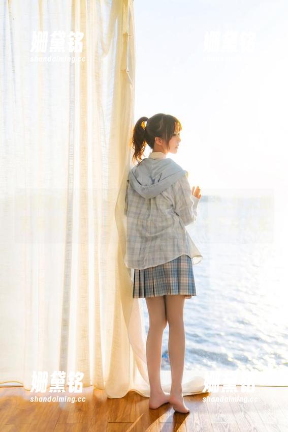 喵糖映画 - 也许湿漉漉的Kitaro_绮太郎更有魅力，私拍合集在浴缸里透了点天光