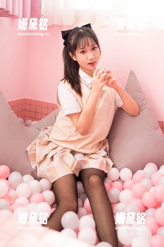 嗲囡囡-冯木木 嗲囡囡 - 冯木木的浴室,在线体验…我这算没头没脑的推荐吗?