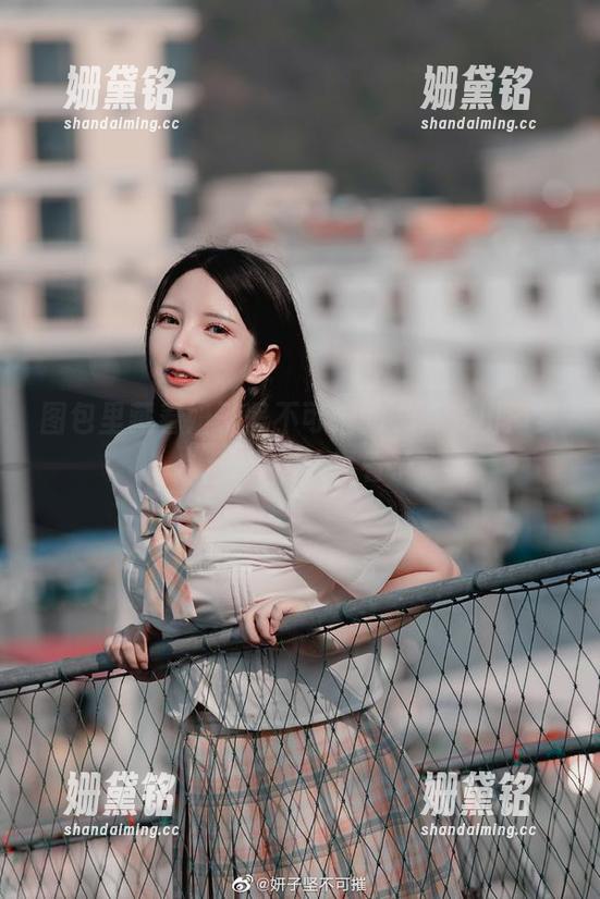 妍子坚不可摧 图包里藏着妍子坚不可摧的“喜多川海梦”,真得认真看了