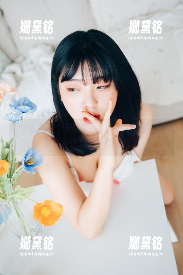 困惑也有趣，宋哈娜(송하나)的花嫁套图合集，塑造你心中的白衣梦
