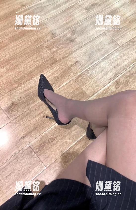 小仙女ELaine 微密圈 - 她是护士,但在我眼里像小仙女ELaine一样。高清图包赶紧收藏!