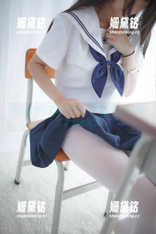 少女秩序 少女秩序带来的体操服,下载一套照样能引发小思绪。