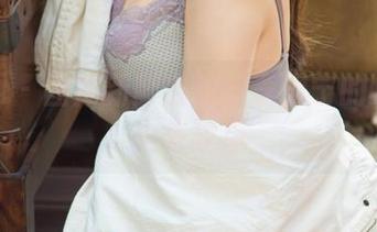尤果网 - 图库新鲜出炉:李思宁的睡衣不止有缺点