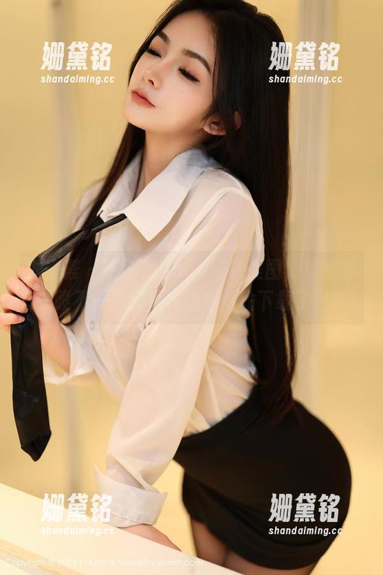 尤蜜荟 - 小海臀Rean网袜美图，果然有一股不一样的风味图包偷偷下载了吗？
