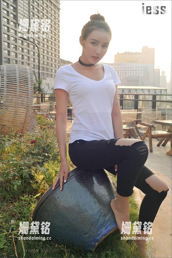 异思趣向-诗琪 异思趣向 - 看这里!诗琪的女孩,你没见过的免费美图。