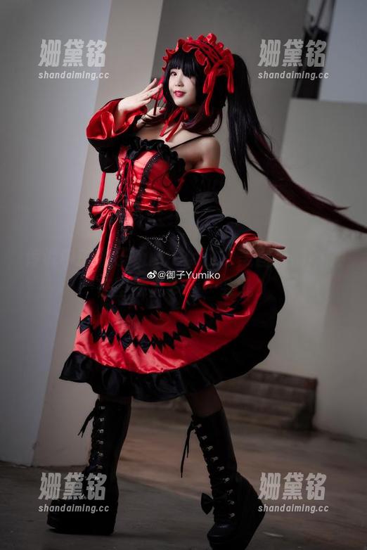 御子Yumiko 传说中的御子Yumiko口罩美图,能不能在壁纸上多待一会儿?