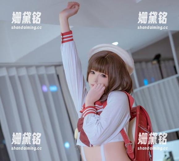 拖拉大王 拖拉大王在干嘛?在线更新女友图集,给我的心也加了点分!