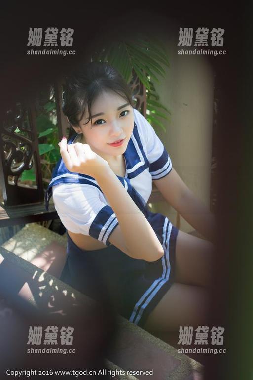 推女神 - 户外合集，施忆佳似乎就是那种走到哪儿都自带滤镜的人！
