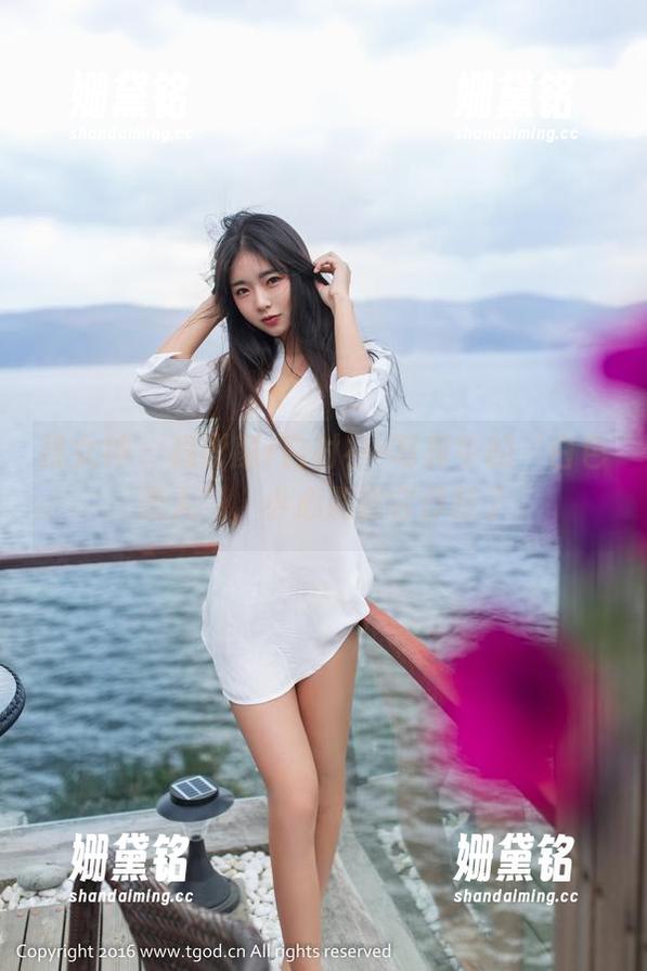 推女神-程彤颜 推女神 - 程彤颜+白衬衫=写真中的‘白色恋人’,小心别被它俘获了
