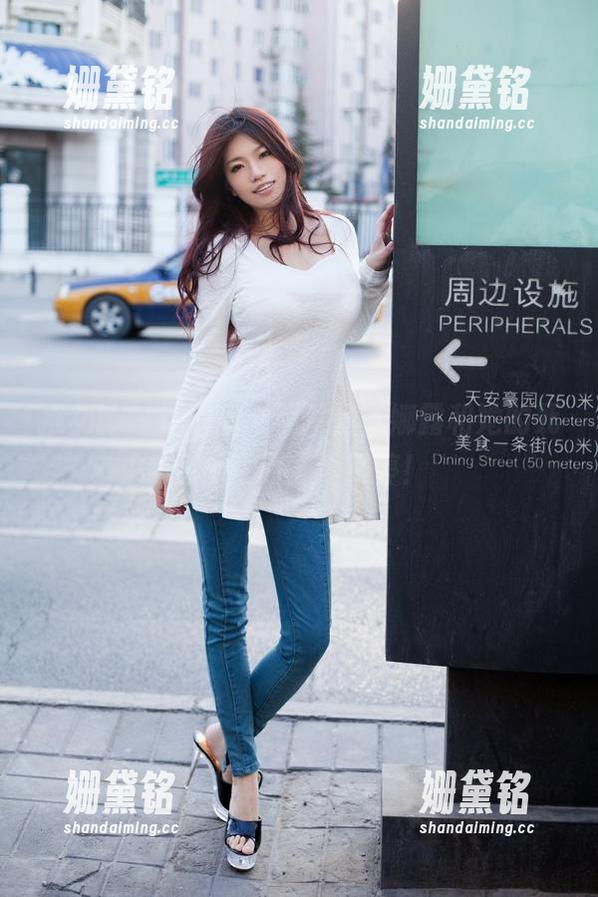 推女郎-娜露 推女郎 - 这些最新照片里,娜露和她的死库水互动了个不停!