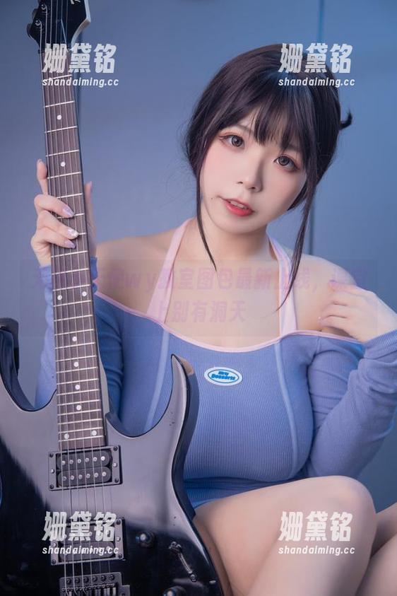 无颜小天使wy教室图包最新上线，课堂上别有洞天