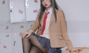 果咩酱和服图包：穿越到古典的另一边，让你目不转睛
