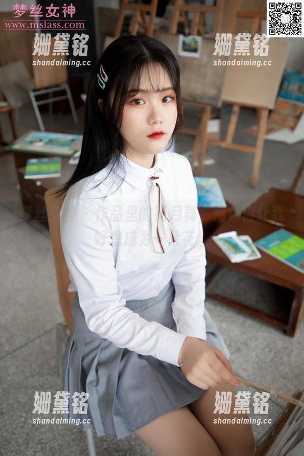 梦丝女神-花月舞 梦丝女神 - 作品里的花月舞,温柔得让我好想成为一朵花。