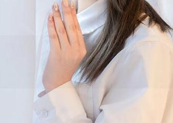 校园女神的日常—梨瑾瑾cos制服极简原图