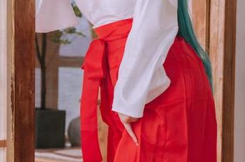 从今天起，樱井小莜私服变身街头女王，想要站C位？此情此景，奖品资源全给你！