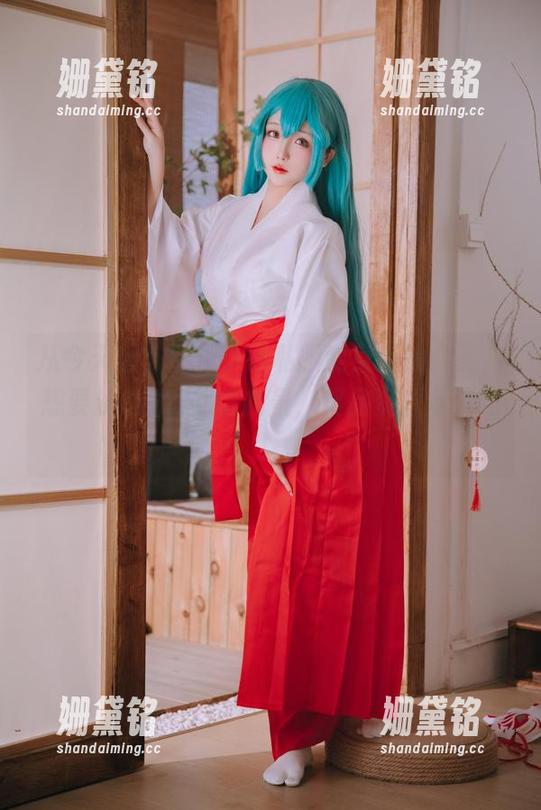 樱井小莜 从今天起,樱井小莜私服变身街头女王,想要站C位?此情此景,奖品资源全给你!