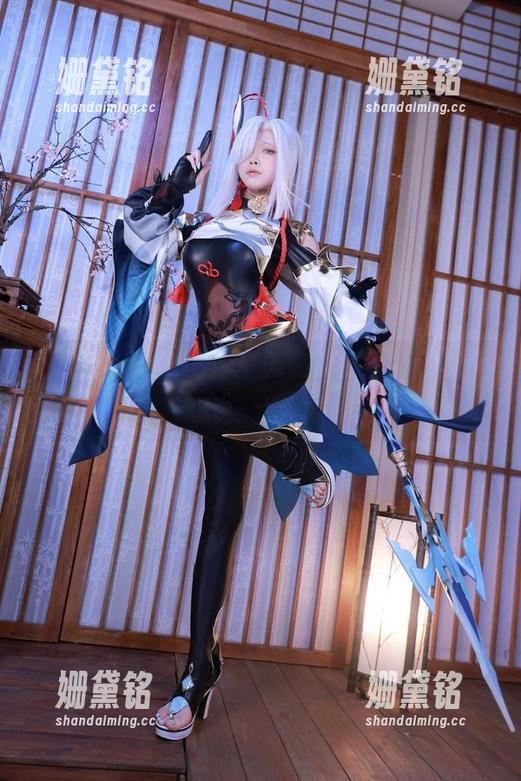 水淼aqua 水淼aquaCOS“圣天使的堕落”,我只想说:真敢拍