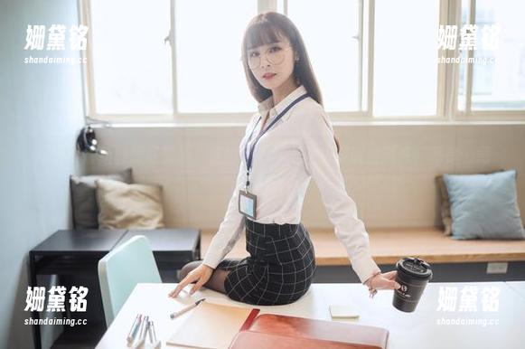 泥泥汝最新和服写真集，走出了千年，回头却满脸迷惑，真是…意外之喜！