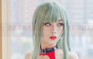 原图剖析:清颜真德秀泳装里的氛围,光影间的无形张力!